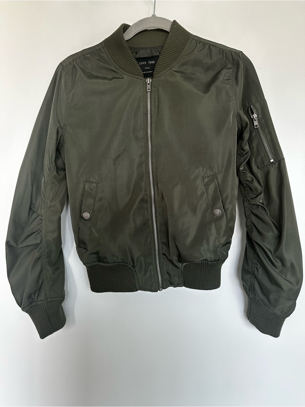 Love Tree Olive Green Cropped Bomber Jacket Size Small
